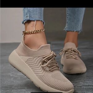 NEW Women's Tan Knit Sneakers